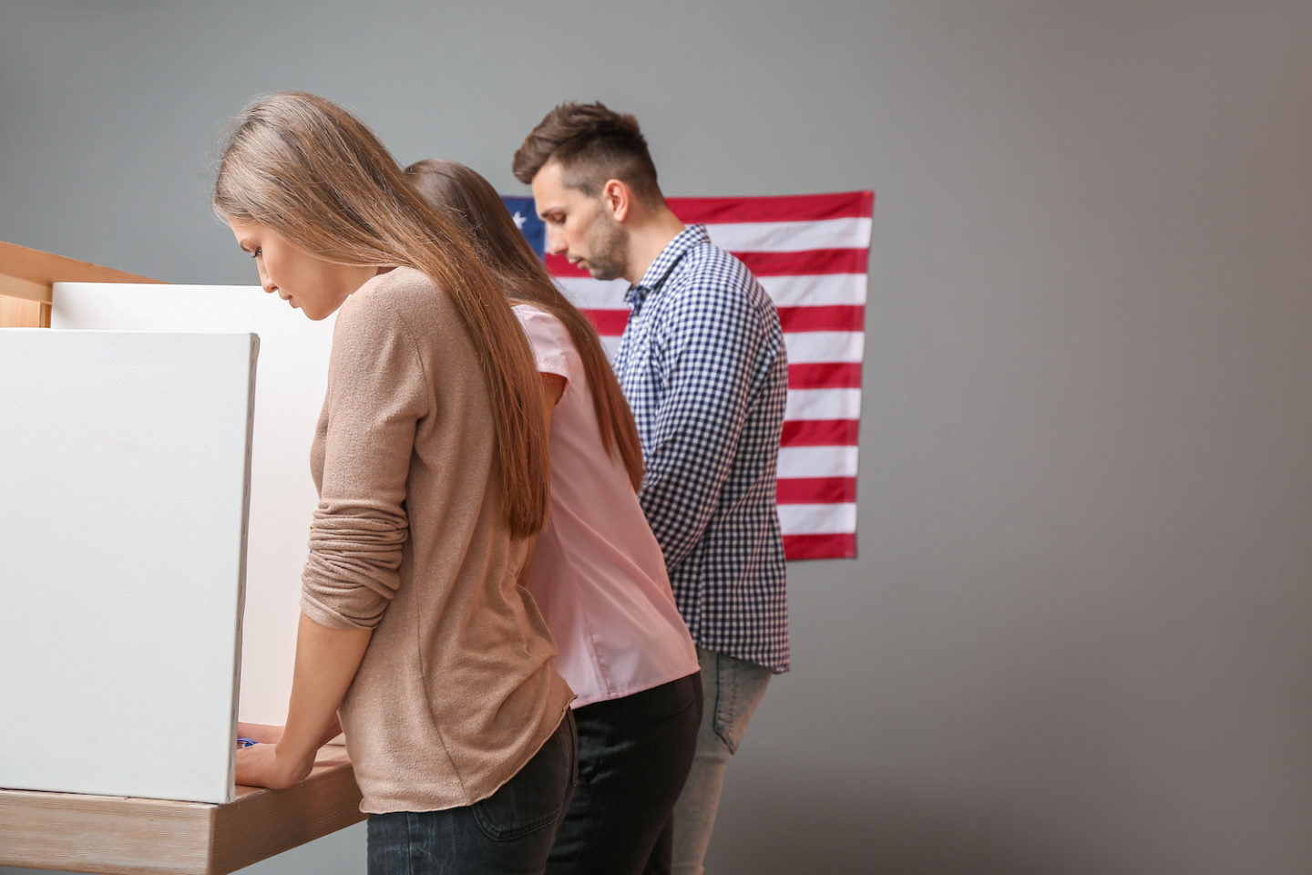 Increasingly Dissatisfied Voters Favor Getting A Third Party Choice